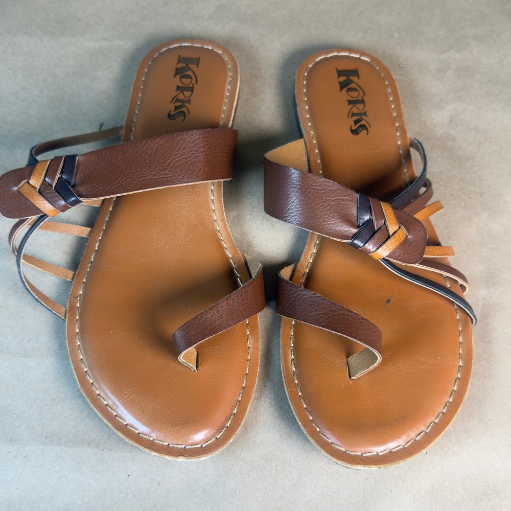 Korks Strappy Toe Loop Flat Sandals Brown Size 8M